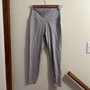 Alo yoga Light Purple Leggings